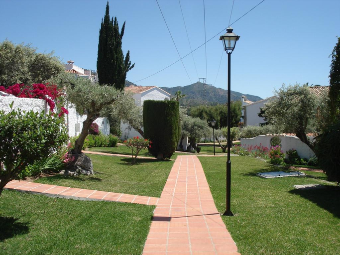 Public Area, Capistrano El Sur, Málaga