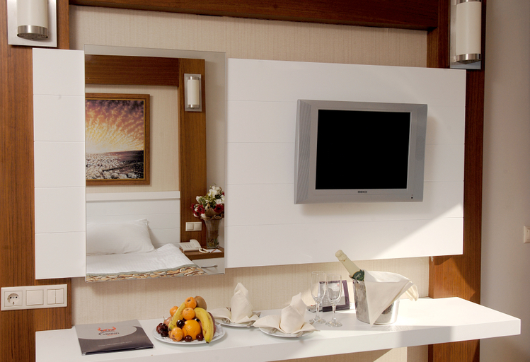 Bedroom 2, Hotel Viking Star, Kemer
