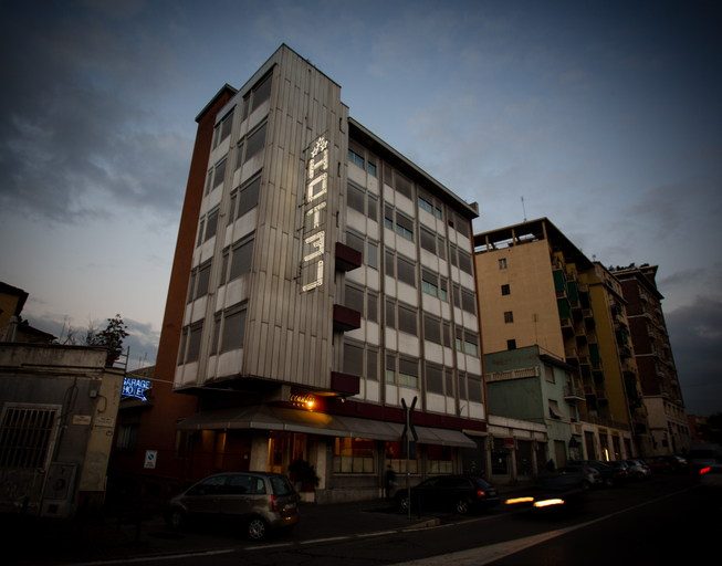 Alexandra, Torino