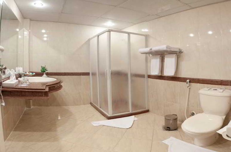 Bathroom 5, ZYA Regina Resort and Aqua Park Hurghada, Al-Ghurdaqah