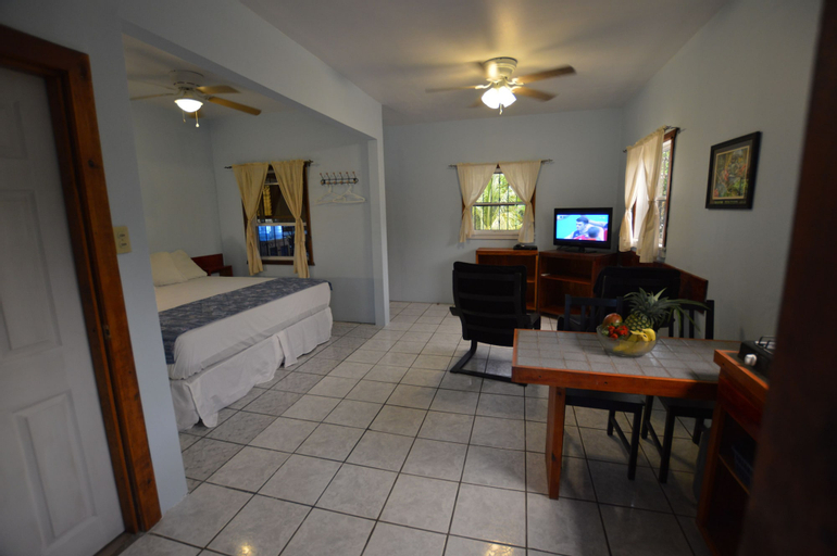 Mariposa Lodge, Roatán