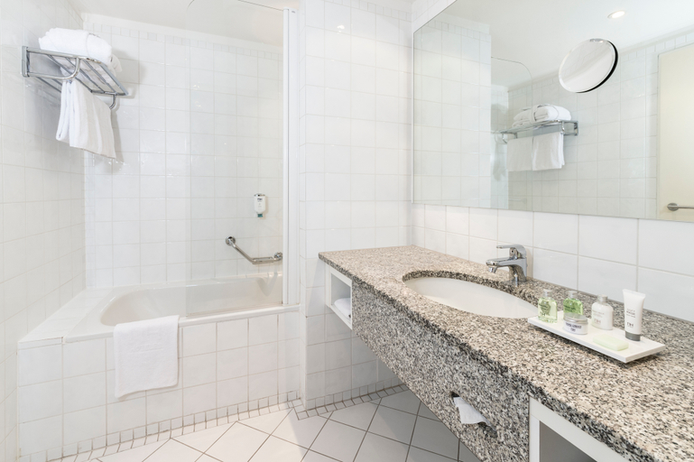 Bathroom 5, SCOTTY + PAUL Hotel Deggendorf, Deggendorf