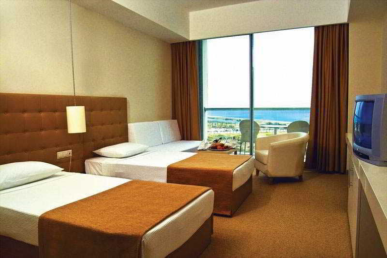 Bedroom 3, Crystal Centro Pearl Collection, Antalya