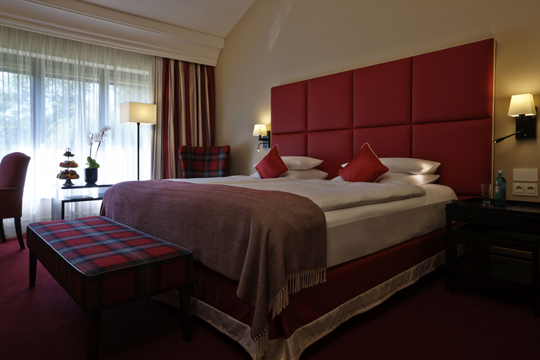 Bedroom 4, Hilton Frankfurt Gravenbruch, Offenbach