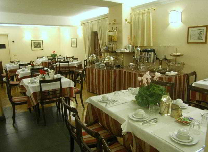 Food & Drinks 5, Hotel Unicorno, Florence