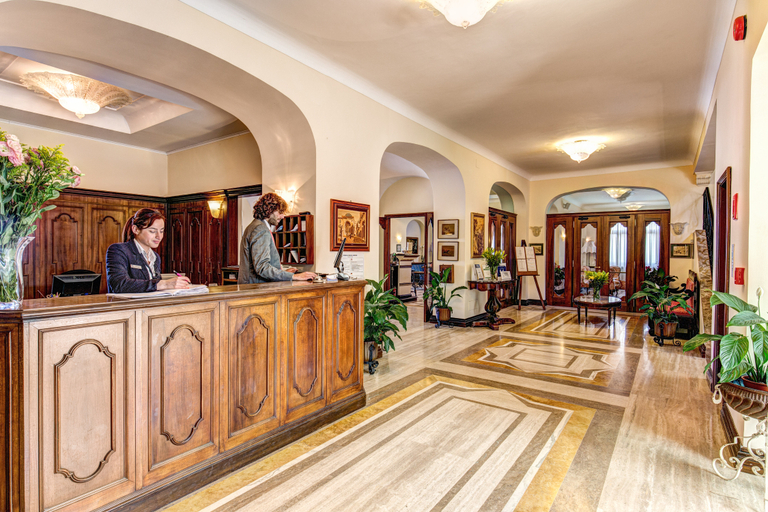 Public Area 4, Grand Hotel Hermitage & Villa Romita, Napoli