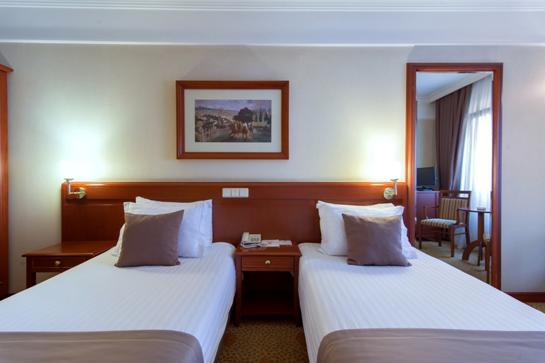 Bedroom 3, Dila Hotel, Kadıköy