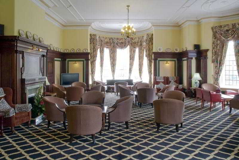 Public Area 2, Prince of Wales Hotel, Sefton