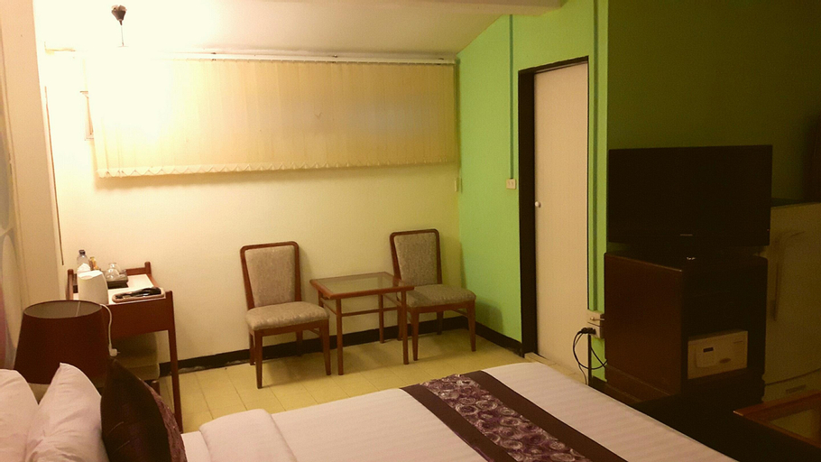 Bedroom 5
