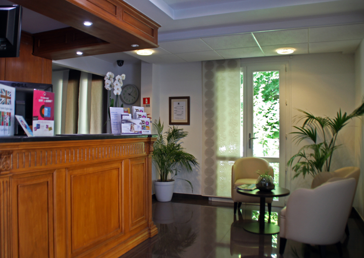 Public Area 2, The Originals City, Hôtel Paris Sud, Orly-Draveil, Essonne