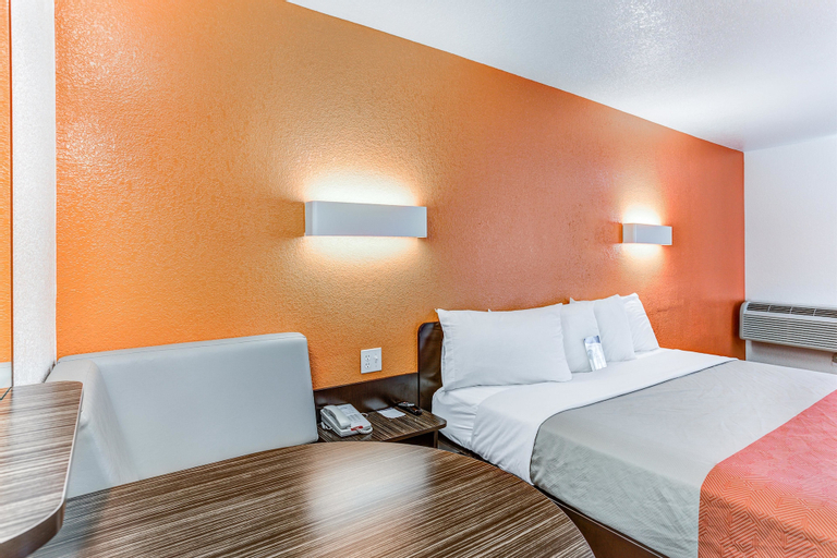 Bedroom 6