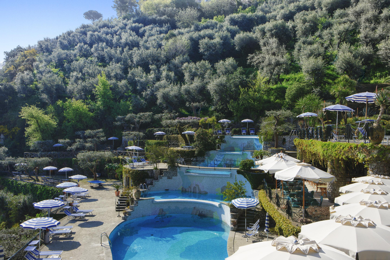 Grand Hotel Capodimonte, Napoli