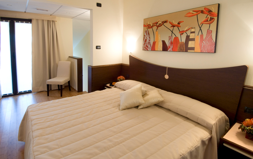 Bedroom 9