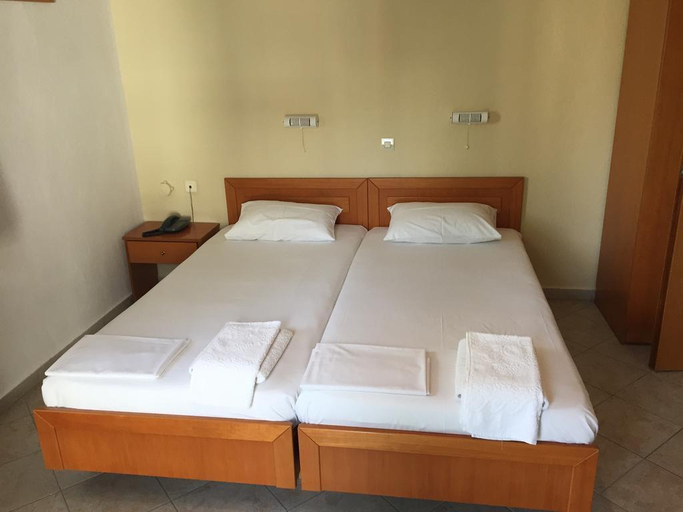 Bedroom 3, Iris Hotel, Central Macedonia