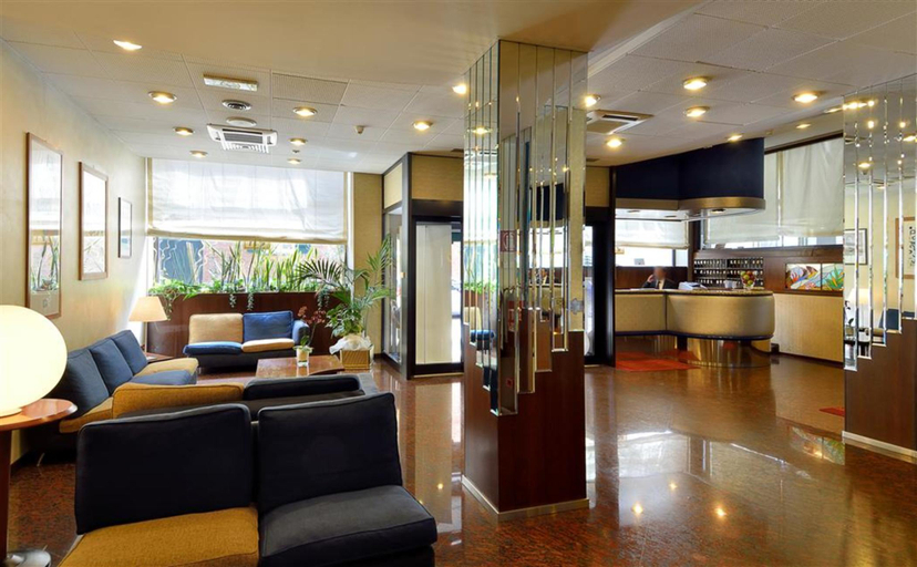 Public Area 3, Hotel Re Enzo, Bologna