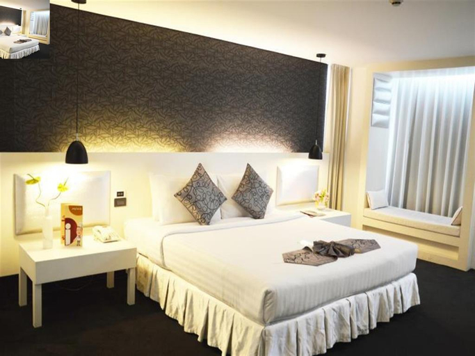 Bedroom 21