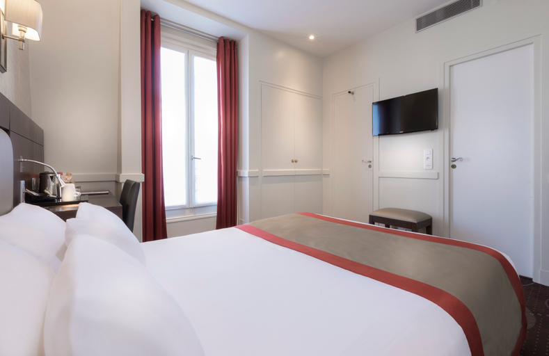 Bedroom 3, Elysees Ceramic, Paris