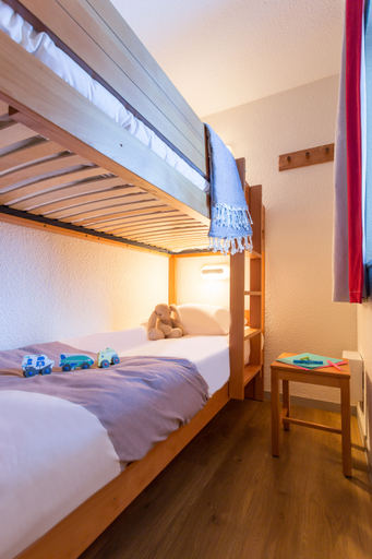 Bedroom 3, Residence Pierre et Vacances Les Constellations, Savoie