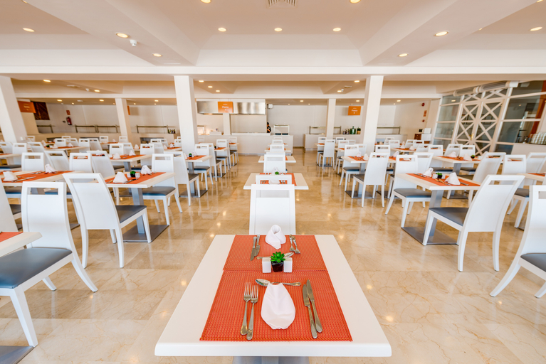 Food & Drinks 5, BelleVue Lagomonte, Baleares