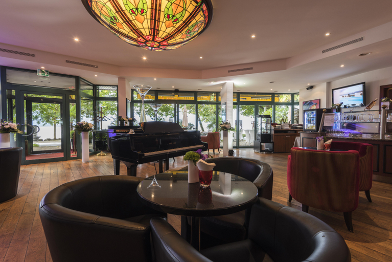 Public Area, Villa Toscane, Pays-d'Enhaut