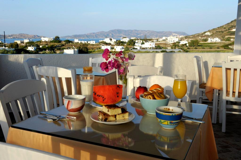 Others 4, Glaronisia Hotel, South Aegean