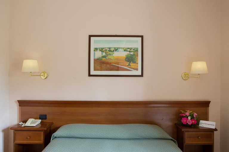 Bedroom, Ramapendula, Bari