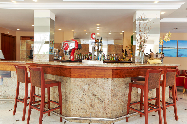 Public Area 4, Universal Hotel Bikini, Baleares