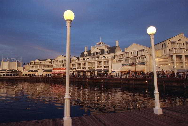 Exterior & Views 2, Disney's BoardWalk Villas, Orange