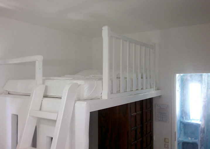 Bedroom 5, Giannakas Studios, South Aegean