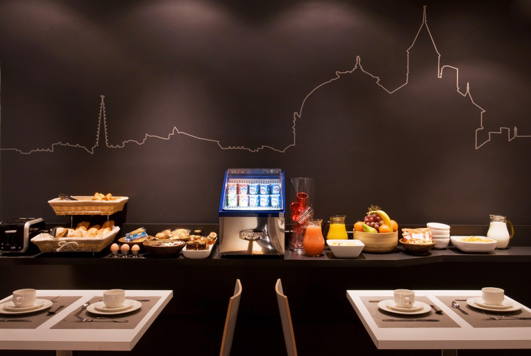 Food & Drinks 5, Hotel Le Bailli, Paris