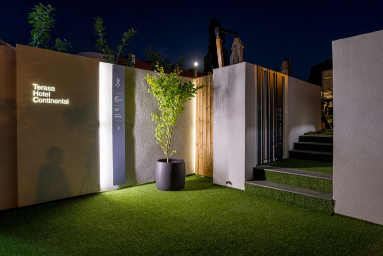 Public Area 4, North Star Continental Resort, Timisoara