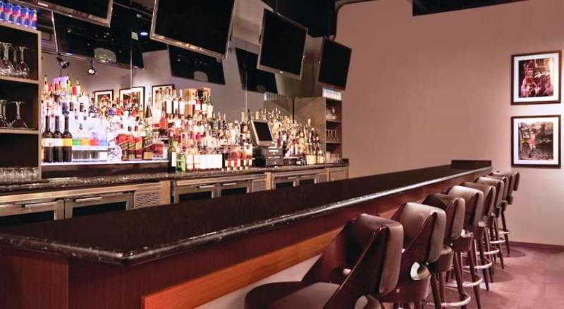 Food & Drinks 5, Waikiki Malia, Honolulu