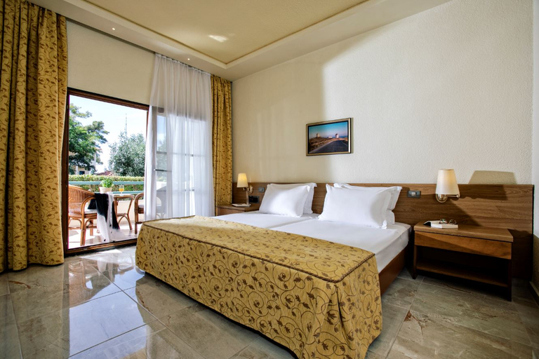 Bedroom 3, Possidi Holidays Resort & Suites, Central Macedonia