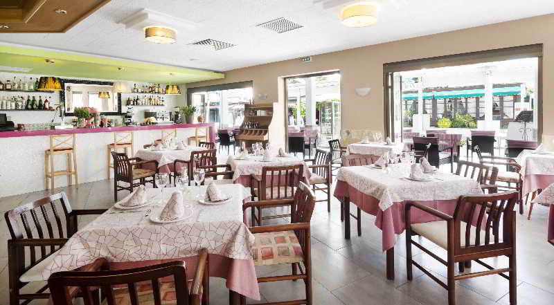 Food & Drinks 5, Neptuno Hostal, Baleares