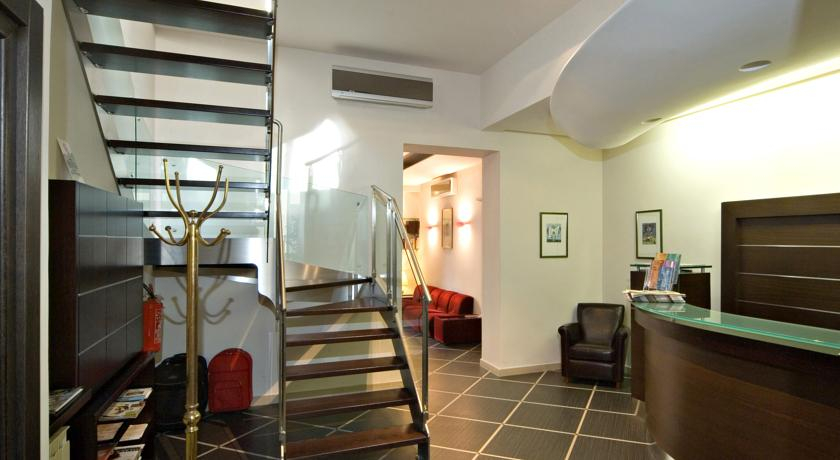 Public Area 3, Hotel Garda, Rome