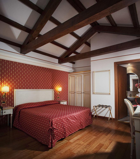 Bedroom 3, Ca' d'Oro, Venezia