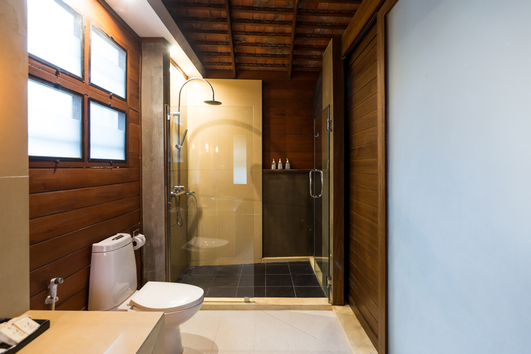 Bathroom 3