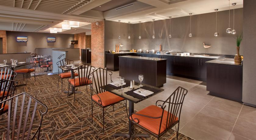 Food & Drinks 5, Wyndham Gatineau-Ottawa & Conference Centre, Communauté-Urbaine-de-l'Outaouais