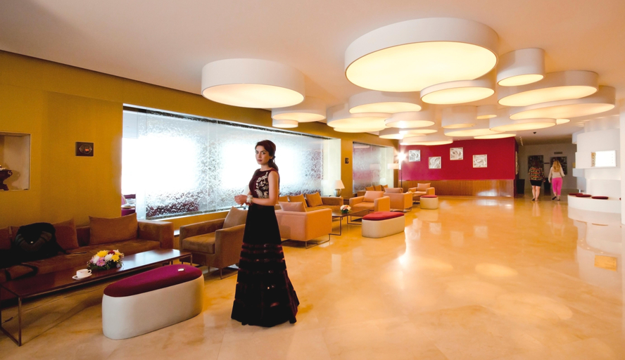 Public Area 4, Al Bustan Centre & Residence, Dubai