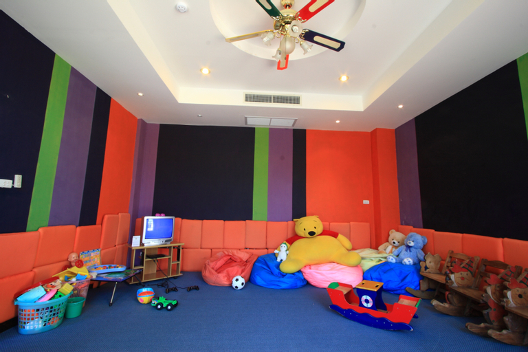 All Seasons Naiharn Phuket, Pulau Phuket