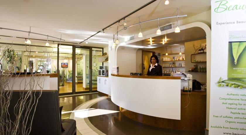 Safari Court Hotel, Windhoek East
