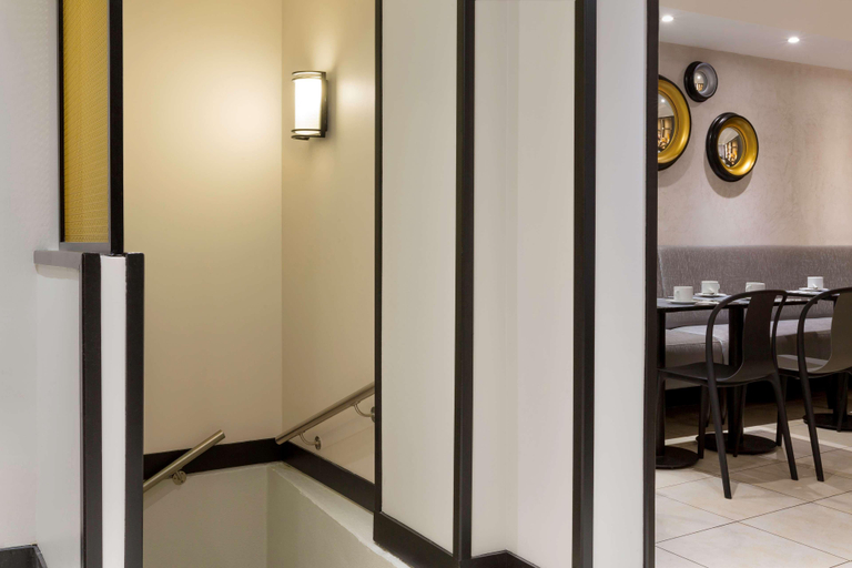 Public Area 3, Hotel Paris Italie, Paris