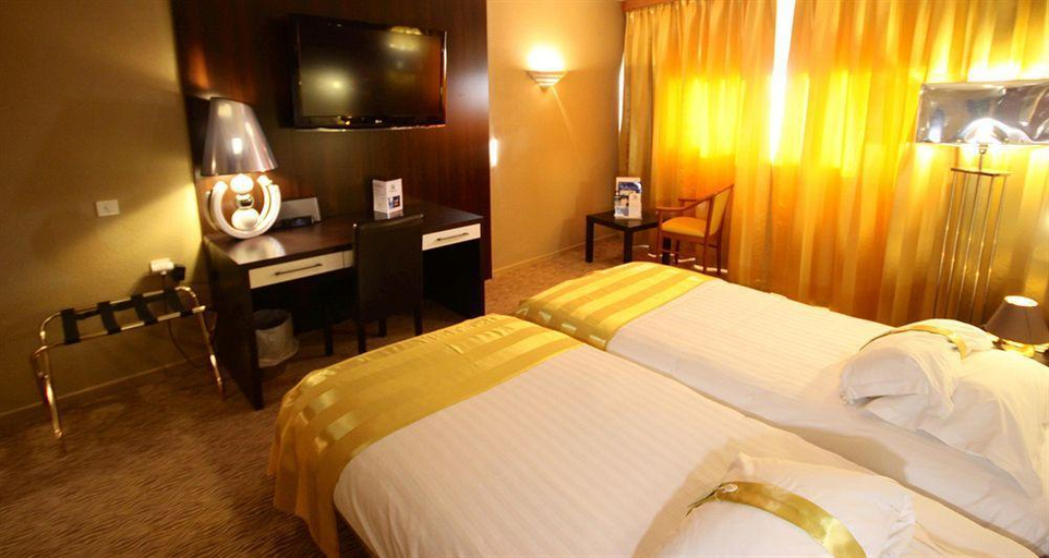Sport & Beauty, Holiday Inn Nimes Petite Camargue, Gard