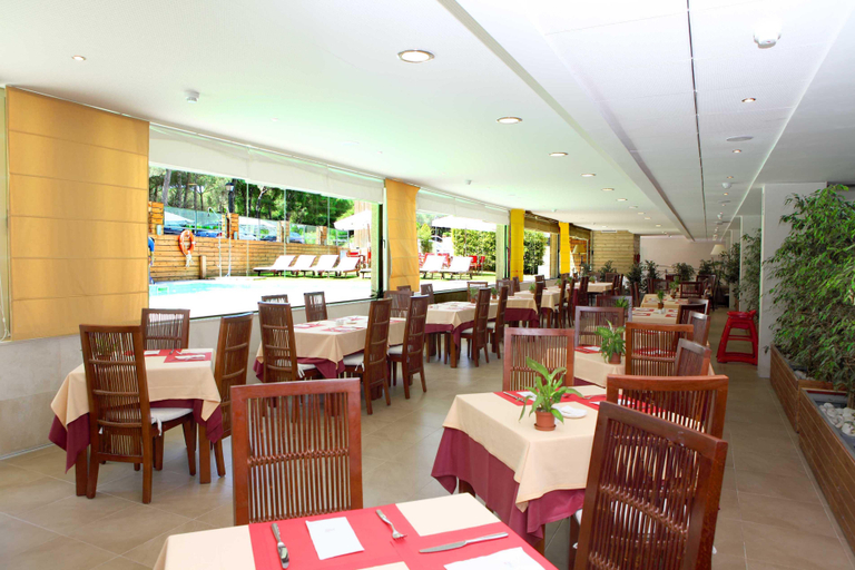 Food & Drinks 5, On Family Islantilla, Huelva