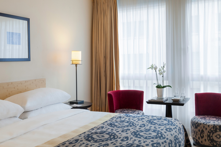 Bedroom 3, Hotel Jade, Genève