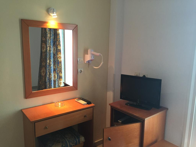 Bathroom 4, Iris Hotel, Central Macedonia