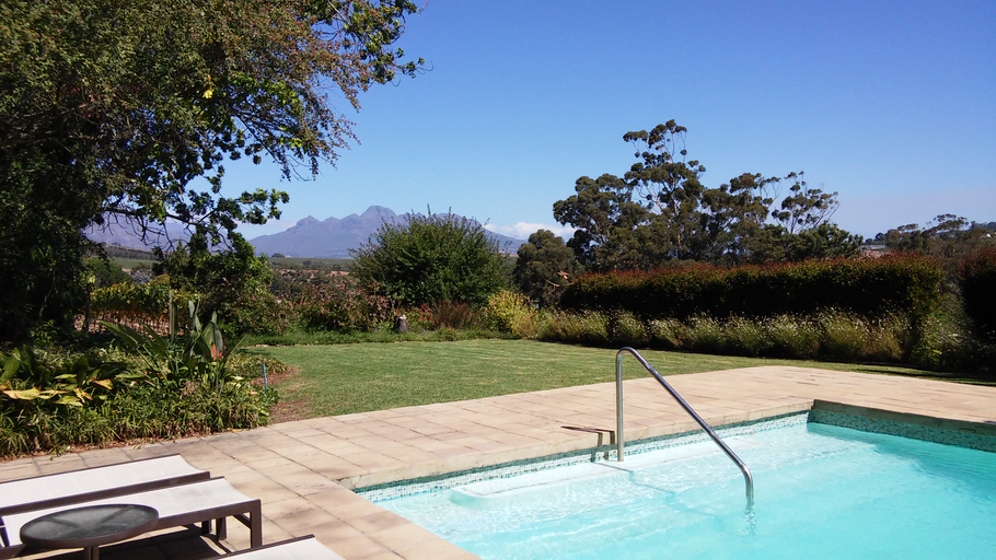 Sport & Beauty 2, The Devon Valley Hotel, Cape Winelands