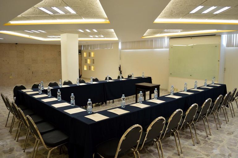 Business Facilities 2, Elizabeth Ciudad Deportiva, Aguascalientes