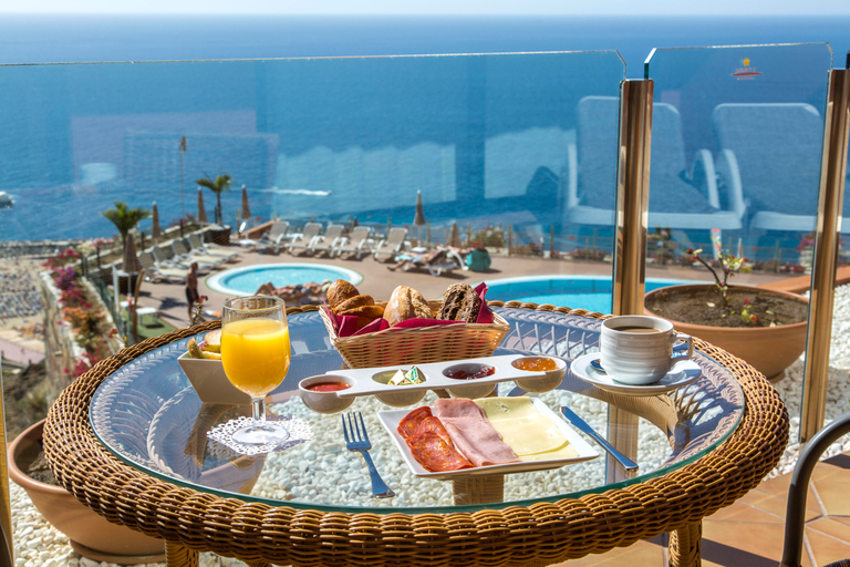 Food & Drinks, Serenity Amadores, Las Palmas