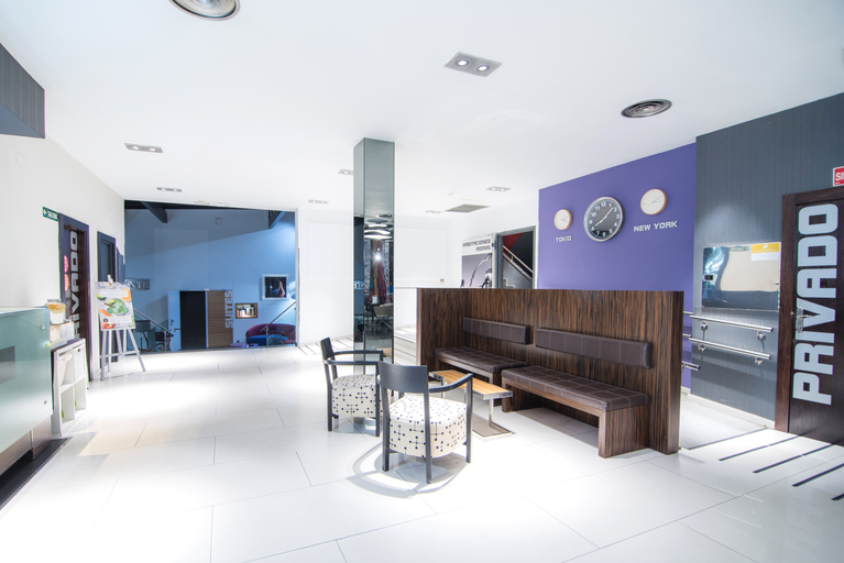 Public Area 3, Petit Palace President Castellana, Madrid
